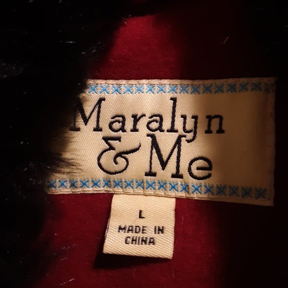 Marilyn & Me Pescoat - Picture 2 of 2